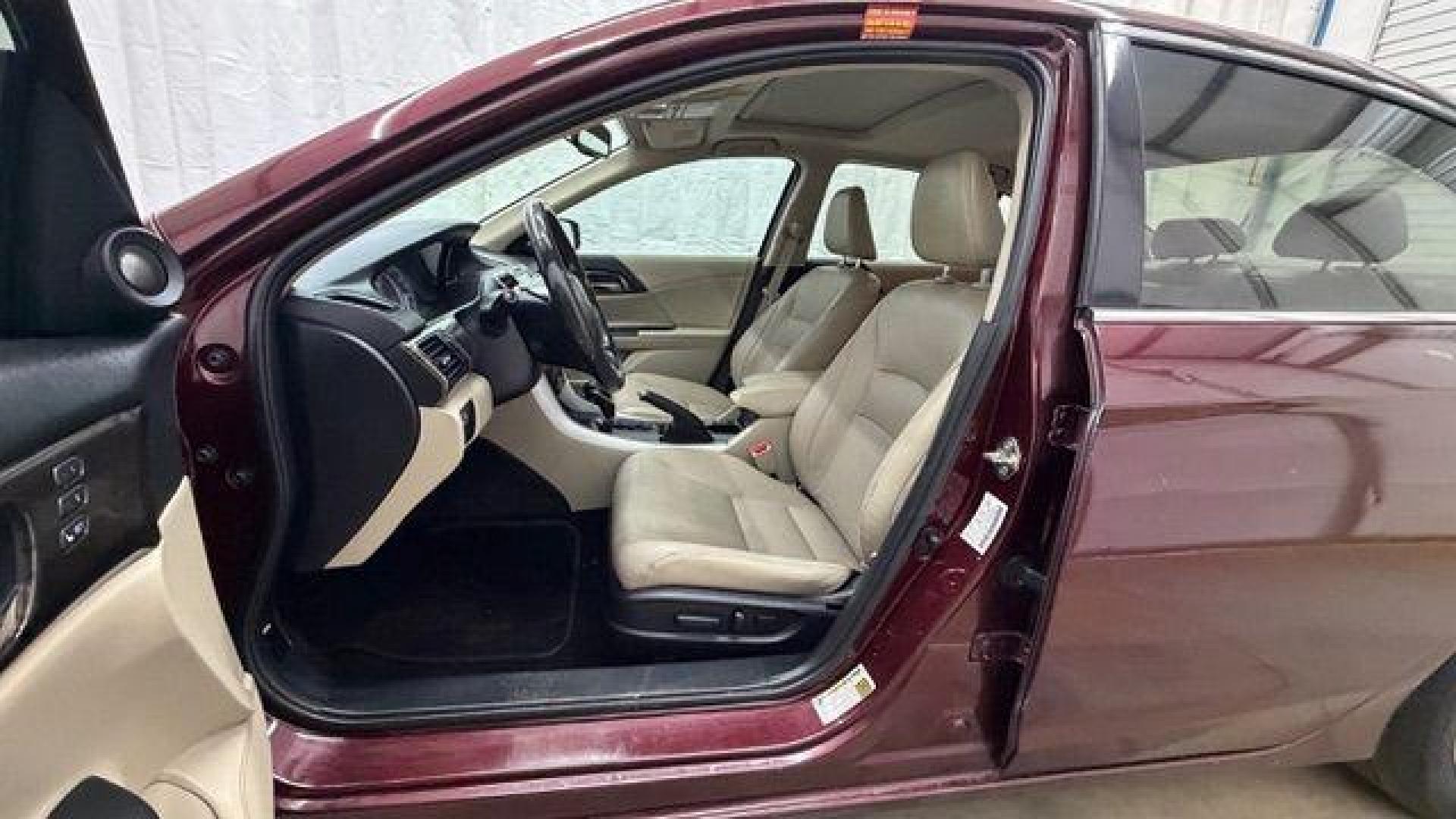 2017 Burgundy Honda Accord EX-L (1HGCR2F84HA) with an 2.4L I-4 gasoline direct injection engine, located at 1806 Veterans Memorial Hwy SW, Austell, GA, 30168, (770) 944-9558, 33.817959, -84.606987 - Photo#12