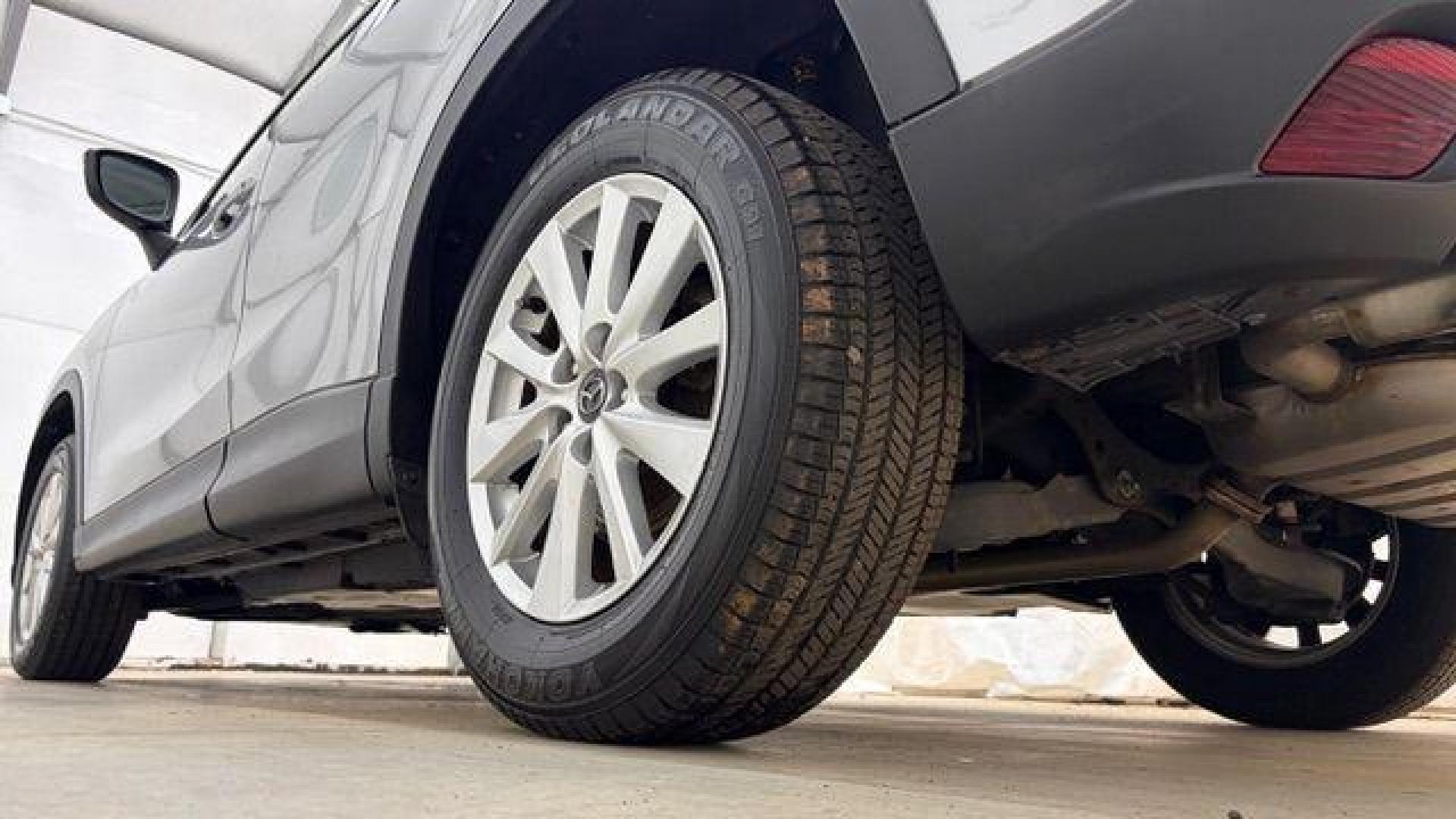 2015 Silver Mazda CX-5 Sport (JM3KE2BE8F0) with an SKYACTIV-G 2L I-4 gasoline direct injection engine, located at 1806 Veterans Memorial Hwy SW, Austell, GA, 30168, (770) 944-9558, 33.817959, -84.606987 - Photo#21