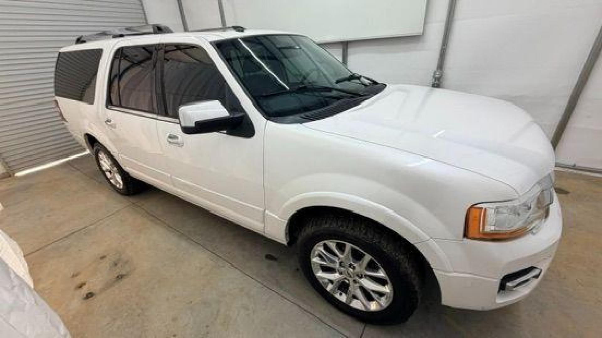 2015 White Ford Expedition EL Limited (1FMJK1KT1FE) with an EcoBoost 3.5L V-6 gasoline direct injection engine, located at 1806 Veterans Memorial Hwy SW, Austell, GA, 30168, (770) 944-9558, 33.817959, -84.606987 - Photo#7