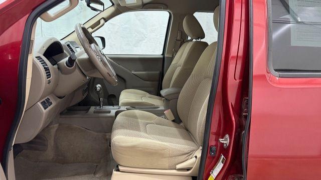 2016 Red Nissan Frontier SV (1N6AD0ER9GN) with an VQ 4L V-6 DOHC engine, located at 1806 Veterans Memorial Hwy SW, Austell, GA, 30168, (770) 944-9558, 33.817959, -84.606987 - Photo#12