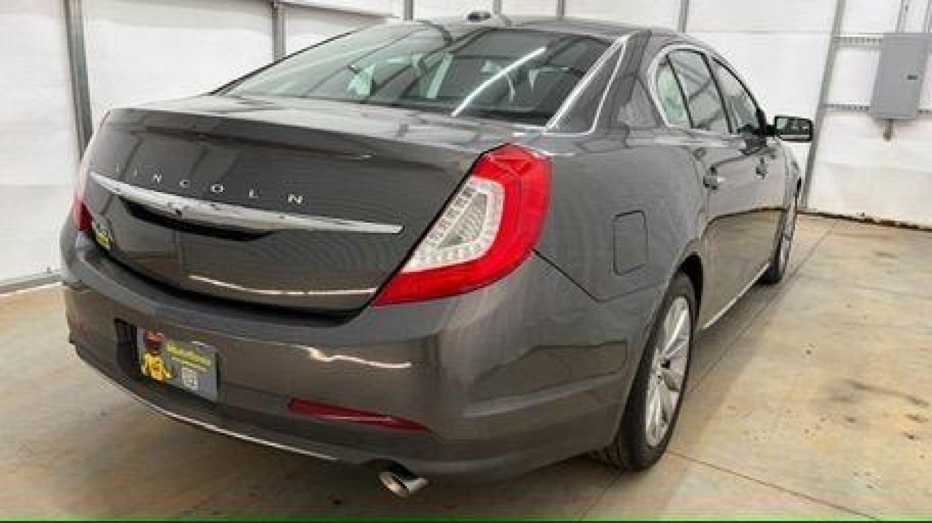 2016 Gray Lincoln MKS 4DR (1LNHL9DK9GG) , located at 1806 Veterans Memorial Hwy SW, Austell, GA, 30168, (770) 944-9558, 33.817959, -84.606987 - Photo#5