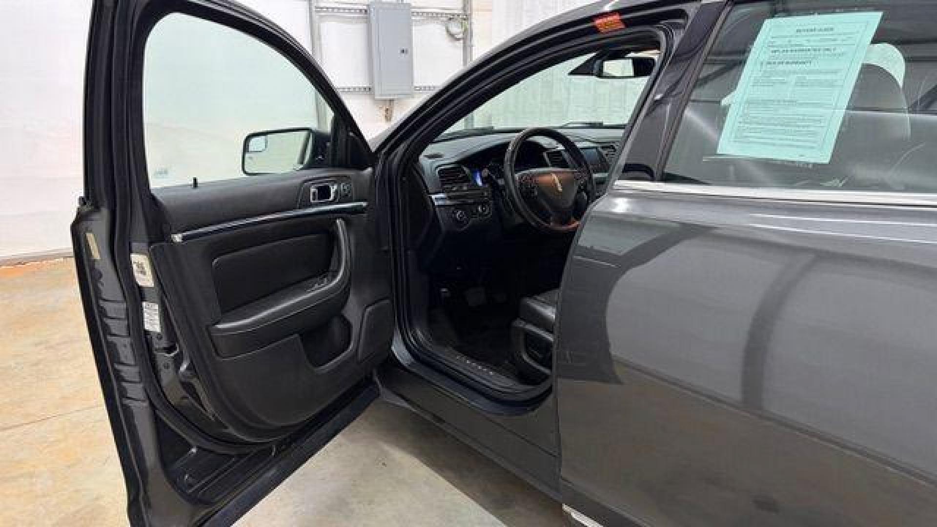 2016 Gray Lincoln MKS 4DR (1LNHL9DK9GG) , located at 1806 Veterans Memorial Hwy SW, Austell, GA, 30168, (770) 944-9558, 33.817959, -84.606987 - Photo#10