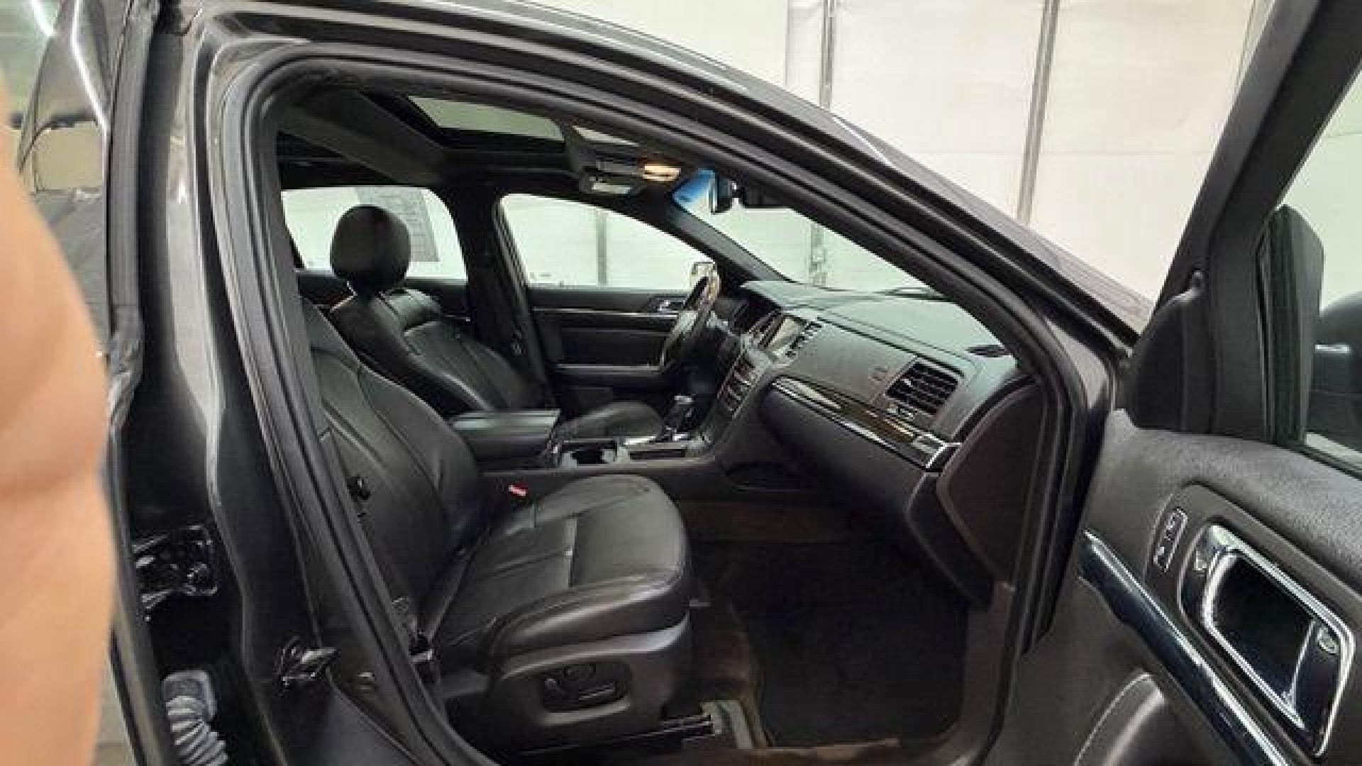 2016 Gray Lincoln MKS 4DR (1LNHL9DK9GG) , located at 1806 Veterans Memorial Hwy SW, Austell, GA, 30168, (770) 944-9558, 33.817959, -84.606987 - Photo#17