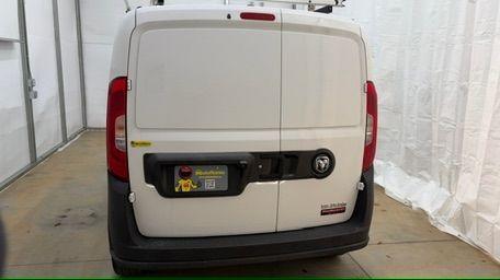 2021 White Ram ProMaster City Tradesman Cargo Van (ZFBHRFAB4M6) with an Tigershark MultiAir 2.4L I-4 DOHC engine, located at 1806 Veterans Memorial Hwy SW, Austell, GA, 30168, (770) 944-9558, 33.817959, -84.606987 - Photo#4