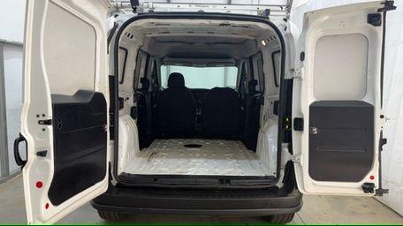 2021 White Ram ProMaster City Tradesman Cargo Van (ZFBHRFAB4M6) with an Tigershark MultiAir engine, located at 1806 Veterans Memorial Hwy SW, Austell, GA, 30168, (770) 944-9558, 33.817959, -84.606987- Photo#5