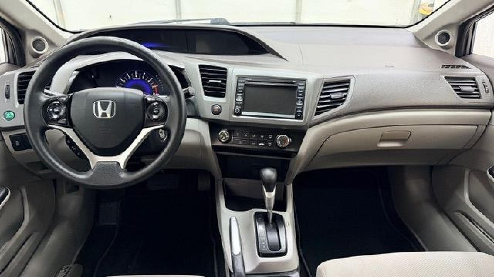 2012 GRAY Honda Civic EX (19XFB2F8XCE) with an 1.8L I-4 i-VTEC variable valve control engine, located at 1806 Veterans Memorial Hwy SW, Austell, GA, 30168, (770) 944-9558, 33.817959, -84.606987 - Photo#14