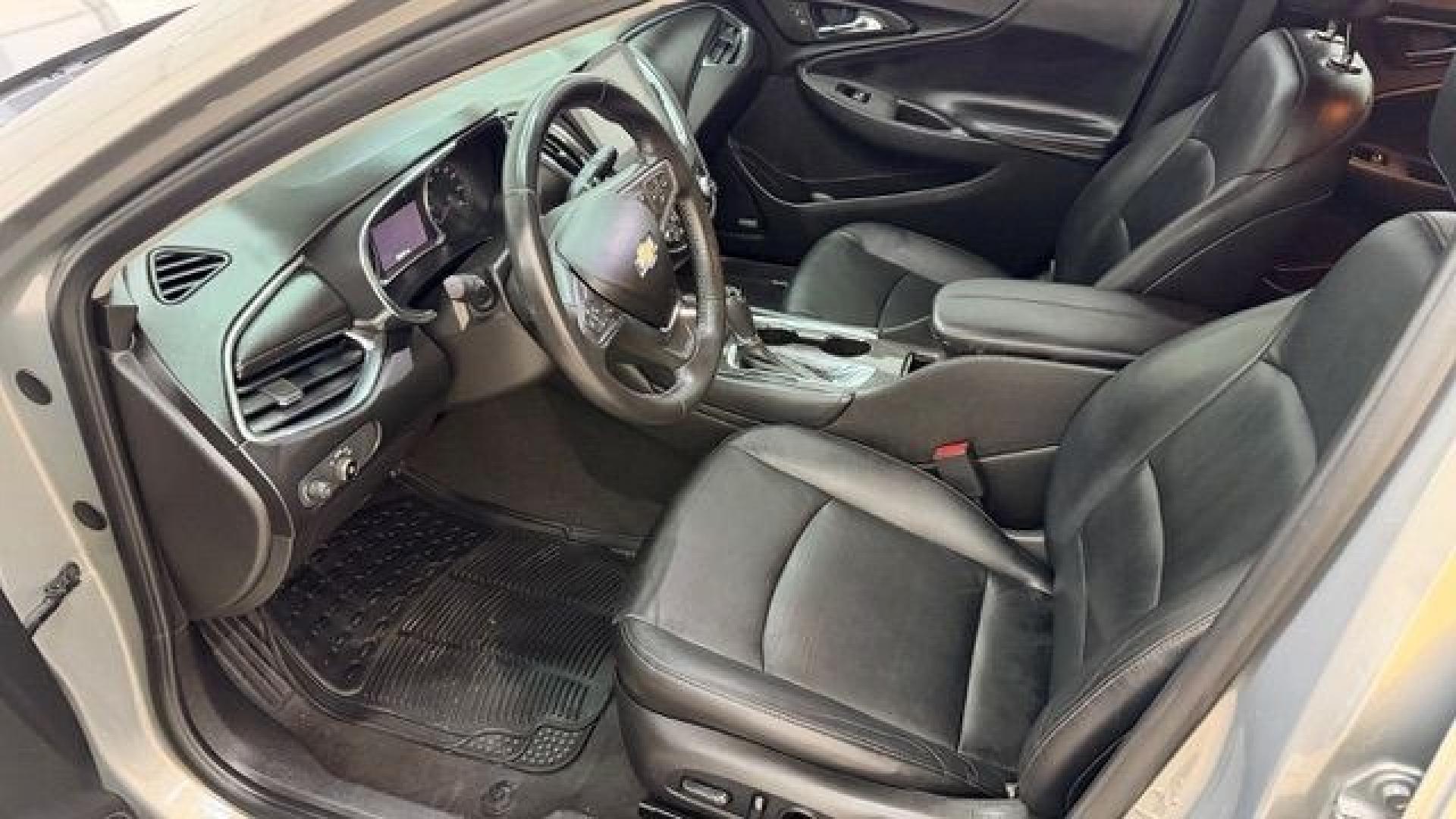 2017 Brown Chevrolet Malibu 1LT (1G1ZE5ST8HF) with an 1.5L I-4 gasoline direct injection engine, located at 1806 Veterans Memorial Hwy SW, Austell, GA, 30168, (770) 944-9558, 33.817959, -84.606987 - Photo#11