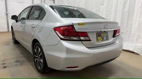 2013 Silver Honda Civic LX (2HGFB2F57DH) with an 1.8L I-4 i-VTEC variable valve control engine, located at 1806 Veterans Memorial Hwy SW, Austell, GA, 30168, (770) 944-9558, 33.817959, -84.606987 - Photo#3