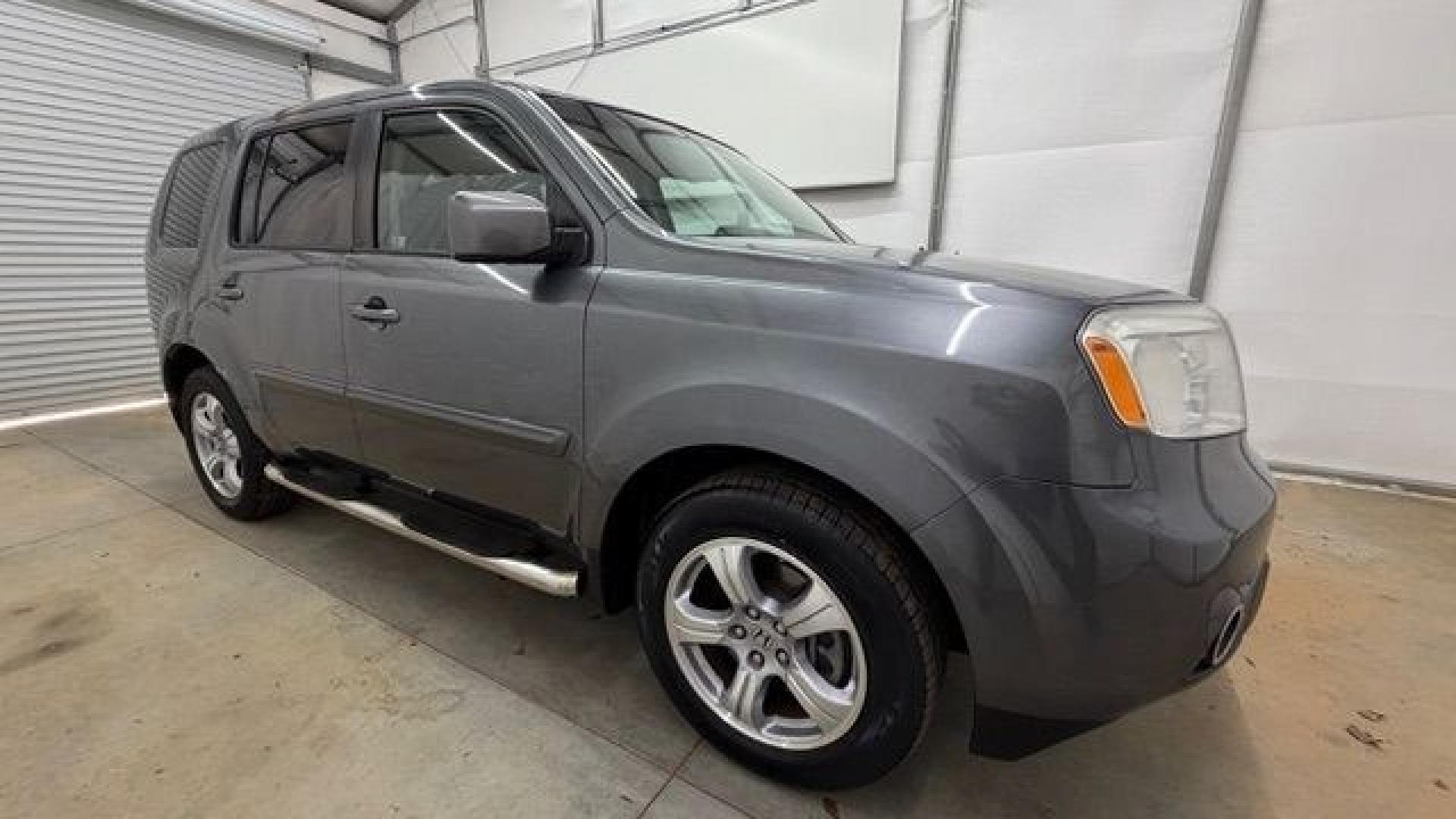 2012 Gray Honda Pilot EX-L (5FNYF3H52CB) with an 3.5L V-6 i-VTEC VCM variable valve control engine, located at 1806 Veterans Memorial Hwy SW, Austell, GA, 30168, (770) 944-9558, 33.817959, -84.606987- Photo#7