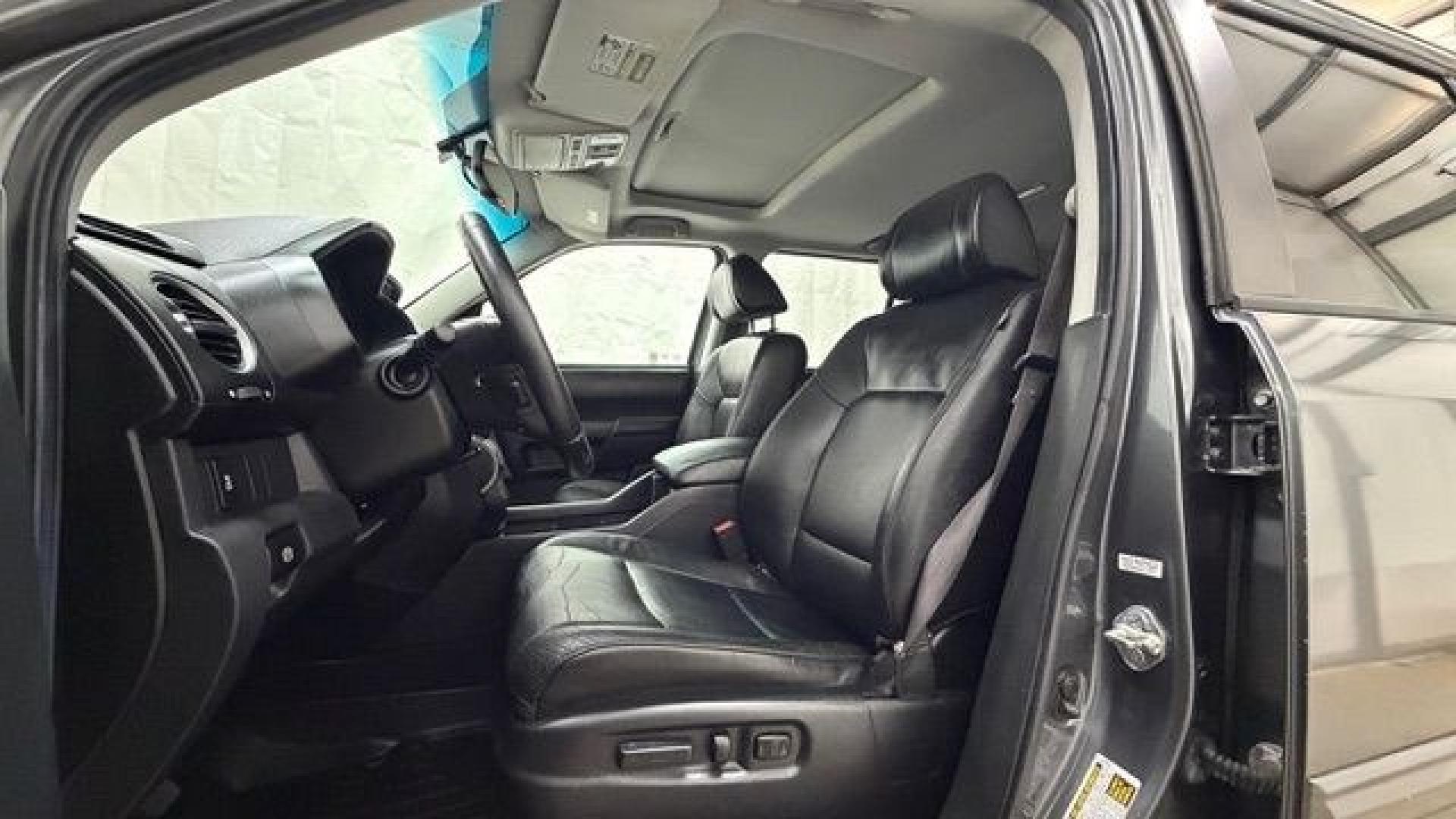 2012 Gray Honda Pilot EX-L (5FNYF3H52CB) with an 3.5L V-6 i-VTEC VCM variable valve control engine, located at 1806 Veterans Memorial Hwy SW, Austell, GA, 30168, (770) 944-9558, 33.817959, -84.606987- Photo#12