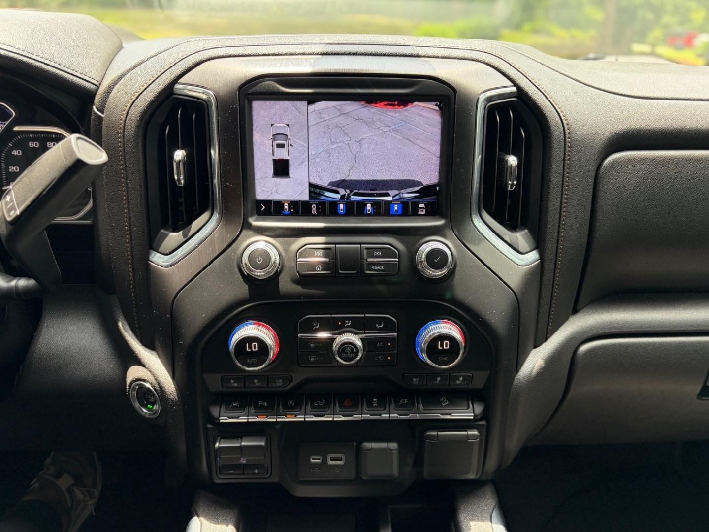 2020 Gray GMC Sierra 1500 4WD Crew Cab Short Box AT4 (3GTU9EET3LG) with an Duramax 3L I-6 diesel direct injection engine, located at 1806 Veterans Memorial Hwy SW, Austell, GA, 30168, (770) 944-9558, 33.817959, -84.606987- Photo#20