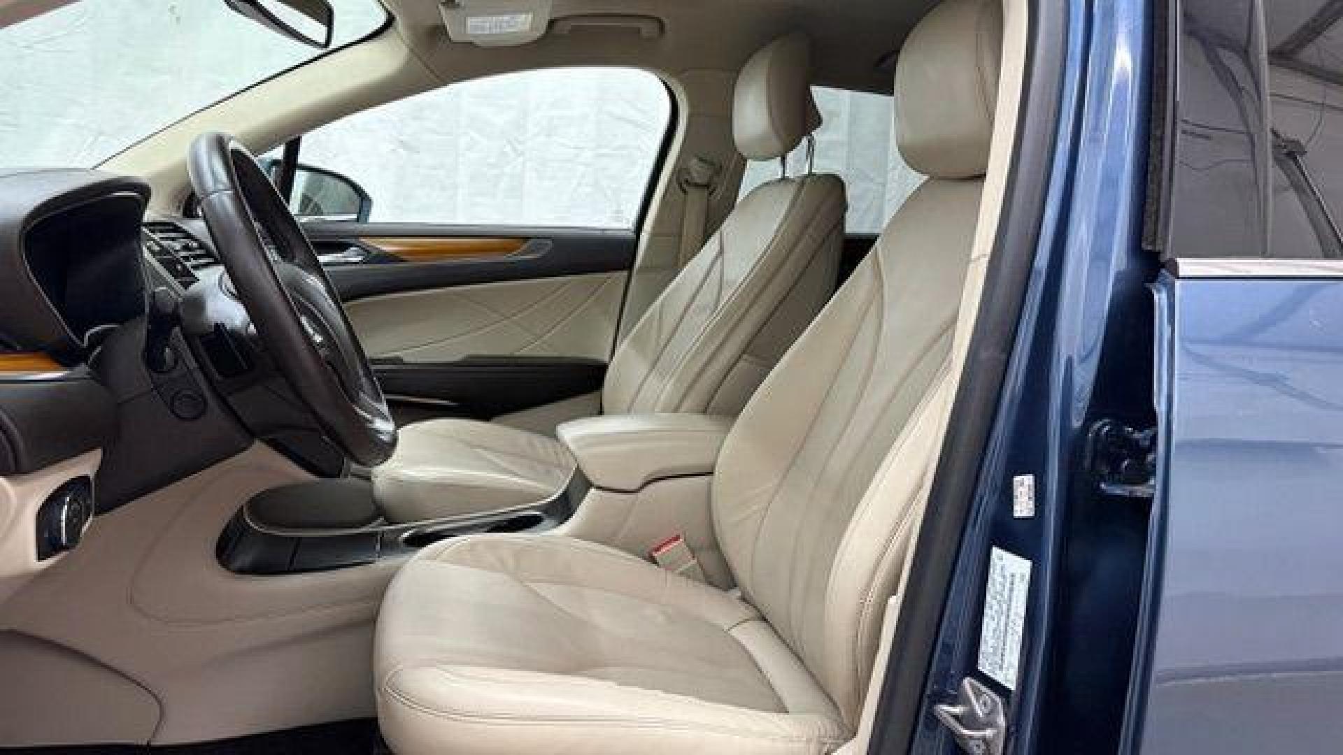 2018 Blue Lincoln MKC Select (5LMCJ2D95JU) , located at 1806 Veterans Memorial Hwy SW, Austell, GA, 30168, (770) 944-9558, 33.817959, -84.606987 - Photo#11