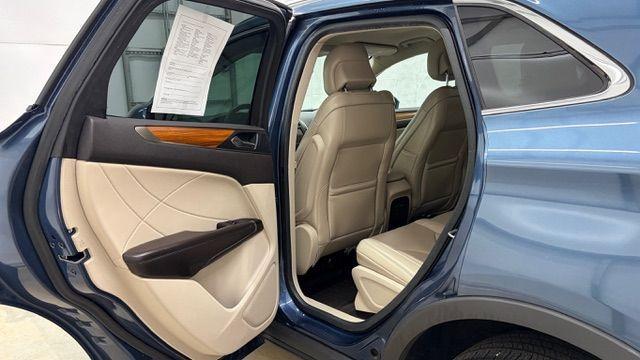 2018 Blue Lincoln MKC Select (5LMCJ2D95JU) , located at 1806 Veterans Memorial Hwy SW, Austell, GA, 30168, (770) 944-9558, 33.817959, -84.606987 - Photo#13