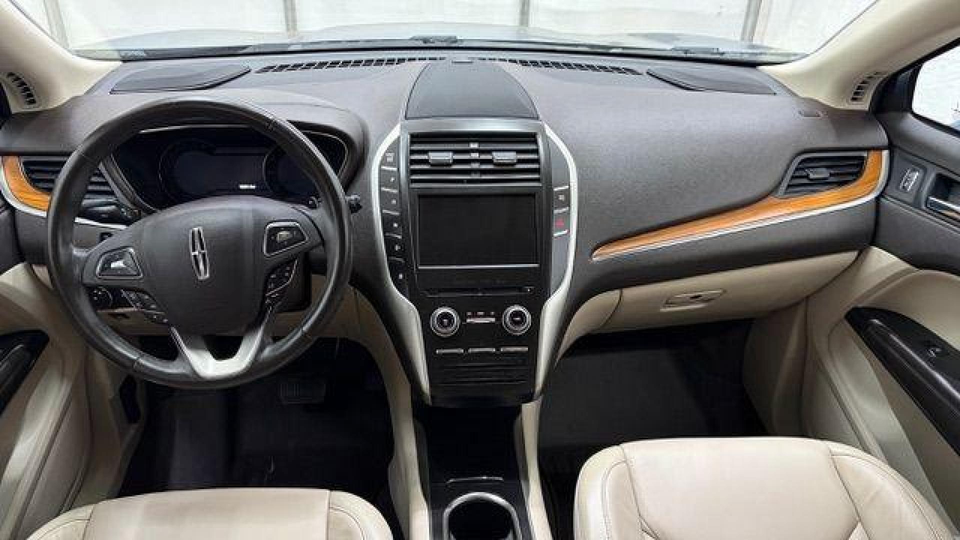 2018 Blue Lincoln MKC Select (5LMCJ2D95JU) , located at 1806 Veterans Memorial Hwy SW, Austell, GA, 30168, (770) 944-9558, 33.817959, -84.606987 - Photo#15