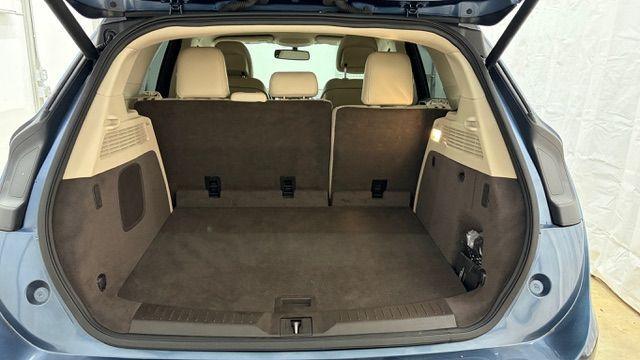 2018 Blue Lincoln MKC Select (5LMCJ2D95JU) , located at 1806 Veterans Memorial Hwy SW, Austell, GA, 30168, (770) 944-9558, 33.817959, -84.606987 - Photo#16