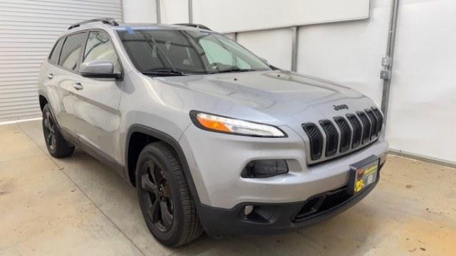 2017 GRAY Jeep Cherokee High Altitude 4x4 (1C4PJMDS4HW) , located at 1806 Veterans Memorial Hwy SW, Austell, GA, 30168, (770) 944-9558, 33.817959, -84.606987 - Photo#16