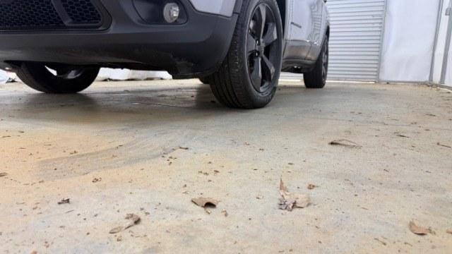 2017 GRAY Jeep Cherokee High Altitude 4x4 (1C4PJMDS4HW) , located at 1806 Veterans Memorial Hwy SW, Austell, GA, 30168, (770) 944-9558, 33.817959, -84.606987 - Photo#18