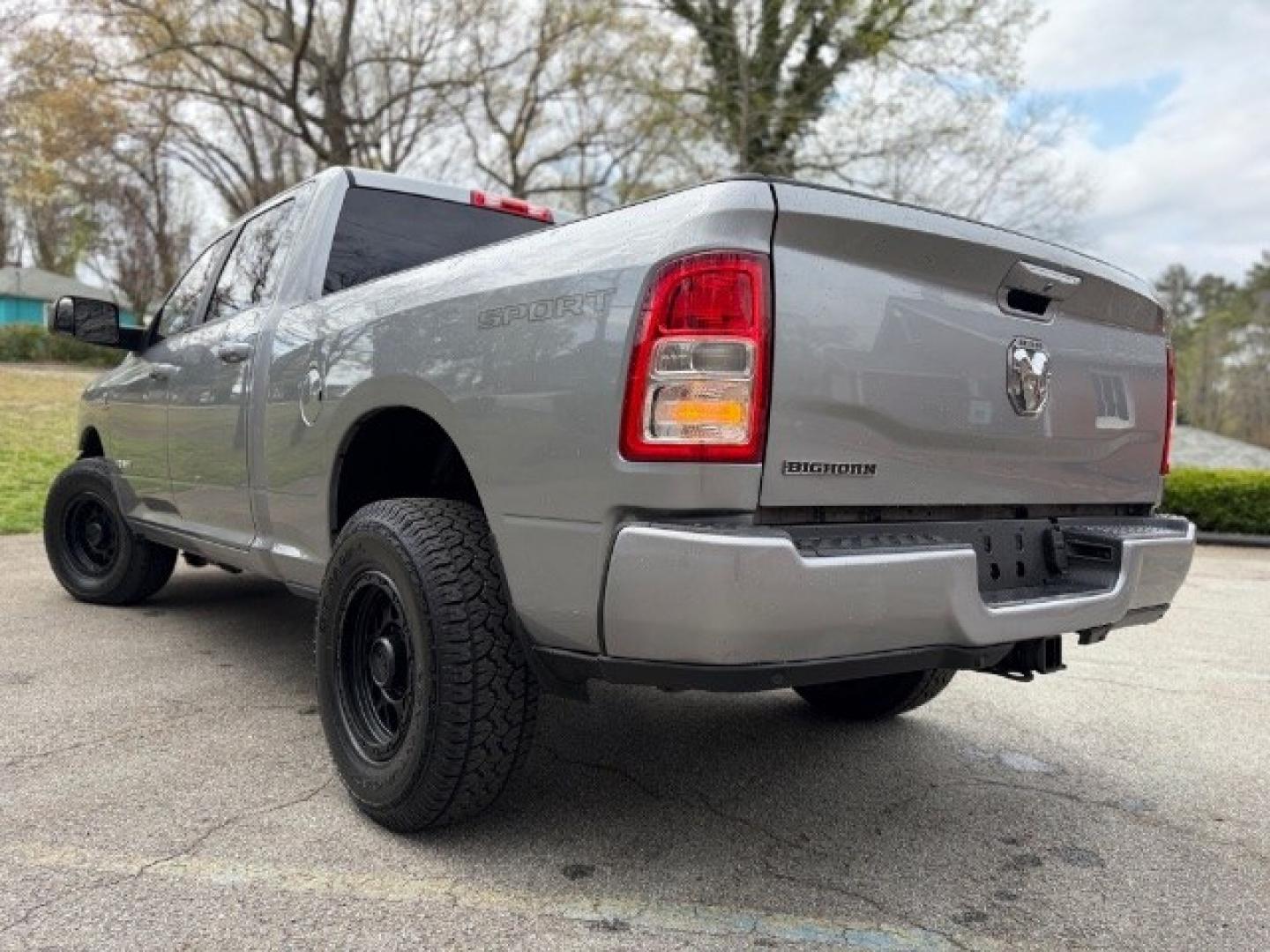 2019 Silver Ram 2500 Big Horn Crew Cab 4x2 6'4 Box (3C6UR4DL9KG) with an Cummins 6.7L I-6 diesel direct injection engine, located at 1806 Veterans Memorial Hwy SW, Austell, GA, 30168, (770) 944-9558, 33.817959, -84.606987- Photo#4