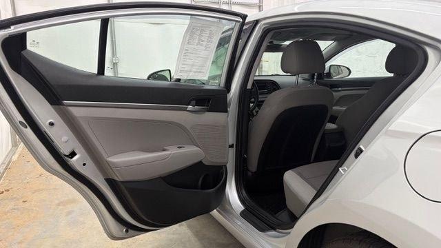 2018 Silver Hyundai Elantra SE (5NPD74LF4JH) with an Nu 2L I-4 DOHC engine, located at 1806 Veterans Memorial Hwy SW, Austell, GA, 30168, (770) 944-9558, 33.817959, -84.606987 - Why Choose Automania? At Automania, we make car buying easy and stress-free, with over 20 years serving Austell, GA and the surrounding communities. WE FINANCE GOOD AND NOT SO GOOD CREDIT, we work with all credit types, and every vehicle comes with a free vehicle history report so you know its backg- Photo#13