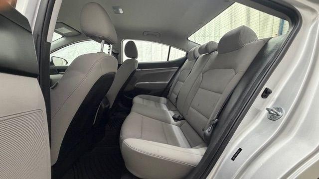 2018 Silver Hyundai Elantra SE (5NPD74LF4JH) with an Nu 2L I-4 DOHC engine, located at 1806 Veterans Memorial Hwy SW, Austell, GA, 30168, (770) 944-9558, 33.817959, -84.606987 - Why Choose Automania? At Automania, we make car buying easy and stress-free, with over 20 years serving Austell, GA and the surrounding communities. WE FINANCE GOOD AND NOT SO GOOD CREDIT, we work with all credit types, and every vehicle comes with a free vehicle history report so you know its backg- Photo#14