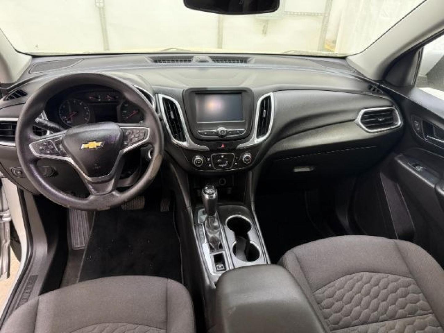 2018 Silver Chevrolet Equinox LT (3GNAXSEVXJS) with an 1.5L I-4 gasoline direct injection engine, located at 1806 Veterans Memorial Hwy SW, Austell, GA, 30168, (770) 944-9558, 33.817959, -84.606987 - Photo#12