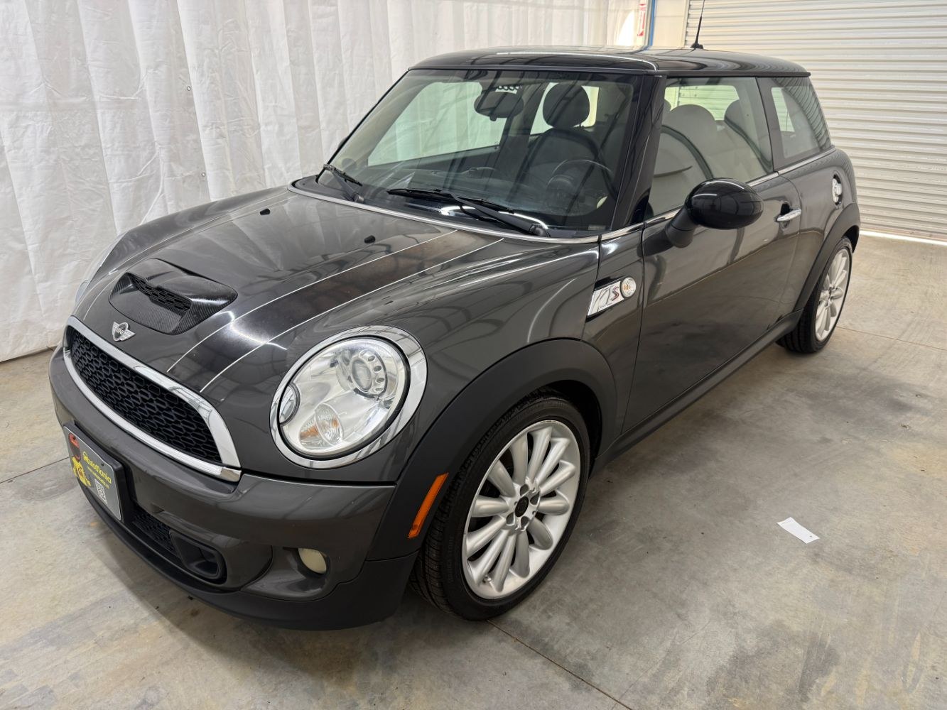 photo of 2011 MINI Cooper S S