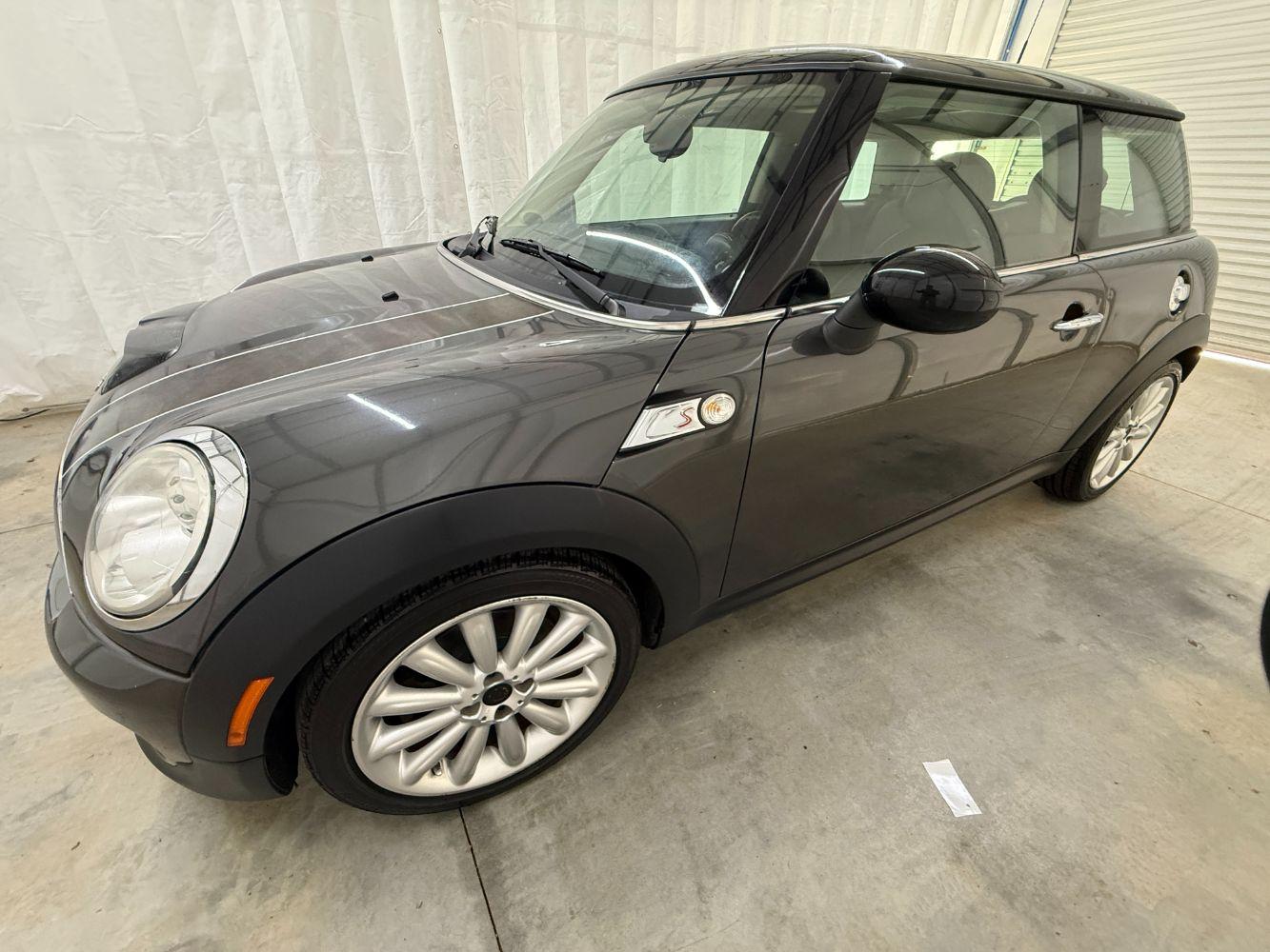2011 Gray MINI Cooper S S (WMWSV3C54BT) , located at 1806 Veterans Memorial Hwy SW, Austell, GA, 30168, (770) 944-9558, 33.817959, -84.606987- Photo#1