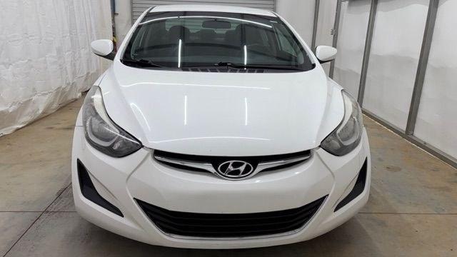 2014 White Hyundai Elantra SE (5NPDH4AE5EH) with an Nu 1.8L I-4 DOHC engine, located at 1806 Veterans Memorial Hwy SW, Austell, GA, 30168, (770) 944-9558, 33.817959, -84.606987- Photo#9