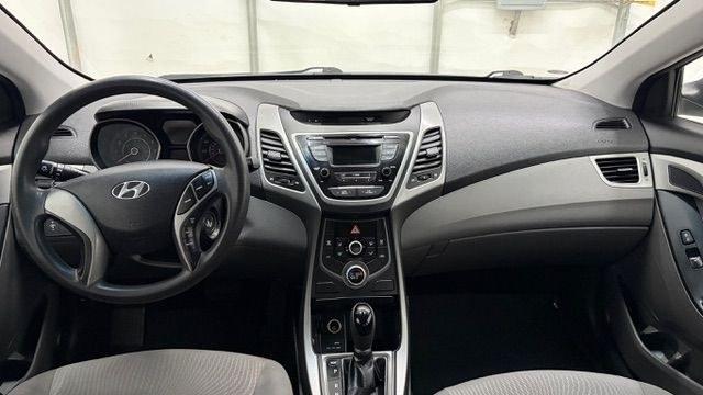 2014 White Hyundai Elantra SE (5NPDH4AE5EH) with an Nu 1.8L I-4 DOHC engine, located at 1806 Veterans Memorial Hwy SW, Austell, GA, 30168, (770) 944-9558, 33.817959, -84.606987- Photo#15