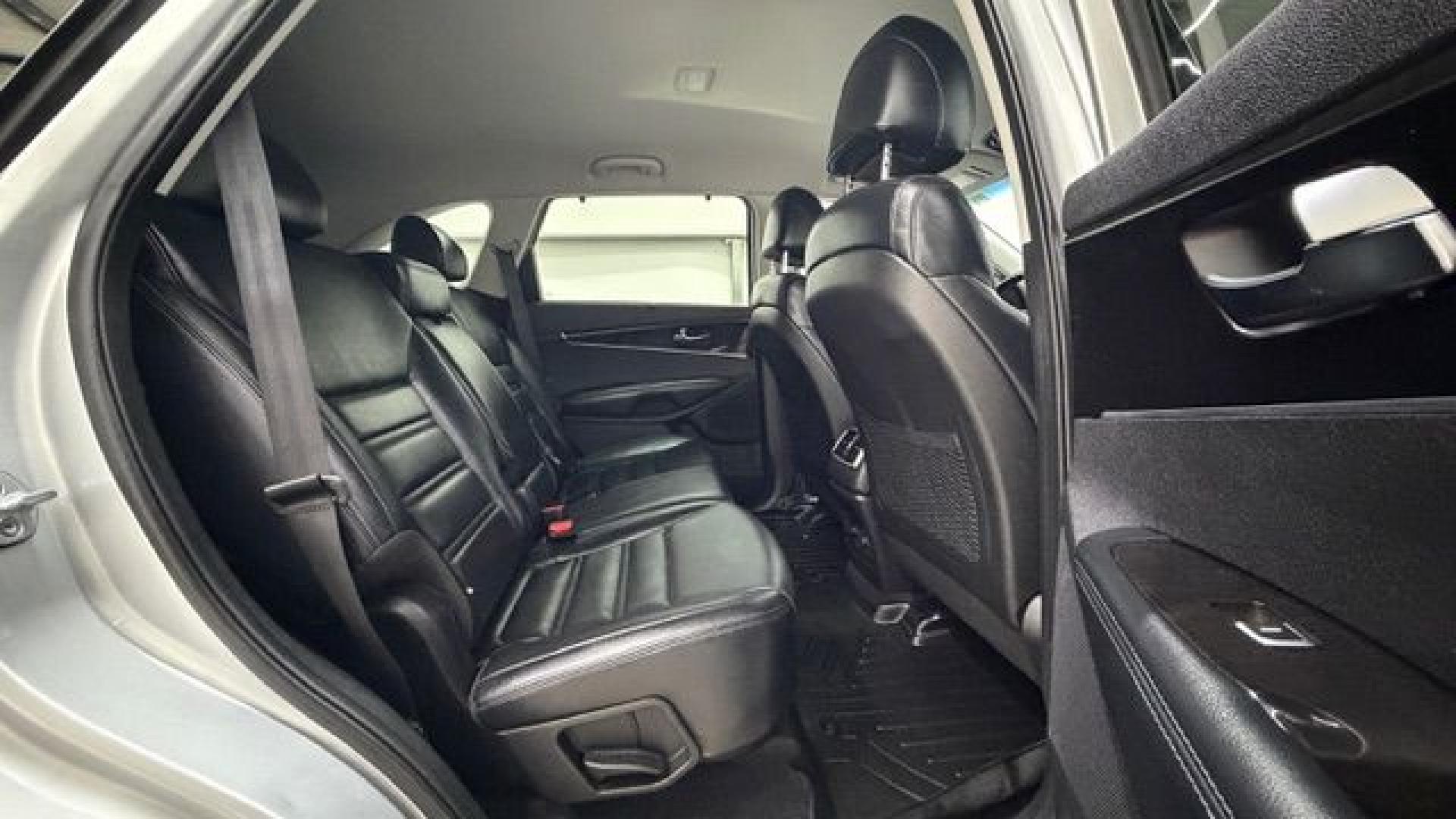 2017 Silver Kia Sorento 2.0T EX (5XYPHDA12HG) with an 2L I-4 gasoline direct injection engine, located at 1806 Veterans Memorial Hwy SW, Austell, GA, 30168, (770) 944-9558, 33.817959, -84.606987- Photo#17