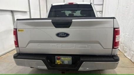 2018 Silver Ford F-150 XLT (1FTEW1C55JF) , located at 1806 Veterans Memorial Hwy SW, Austell, GA, 30168, (770) 944-9558, 33.817959, -84.606987 - Why Choose Automania? At Automania, we make car buying easy and stress-free, with over 20 years serving Austell, GA and the surrounding communities. WE FINANCE GOOD AND NOT SO GOOD CREDIT, we work with all credit types, and every vehicle comes with a free vehicle history report so you know its backg- Photo#4