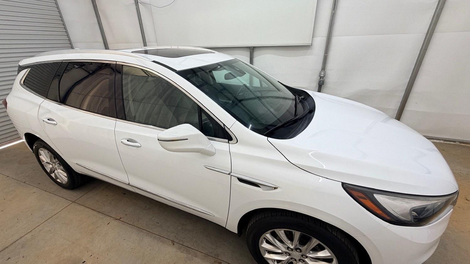 2018 White Buick Enclave Premium (5GAERCKW9JJ) with an 3.6L V-6 gasoline direct injection engine, located at 1806 Veterans Memorial Hwy SW, Austell, GA, 30168, (770) 944-9558, 33.817959, -84.606987 - Photo#6