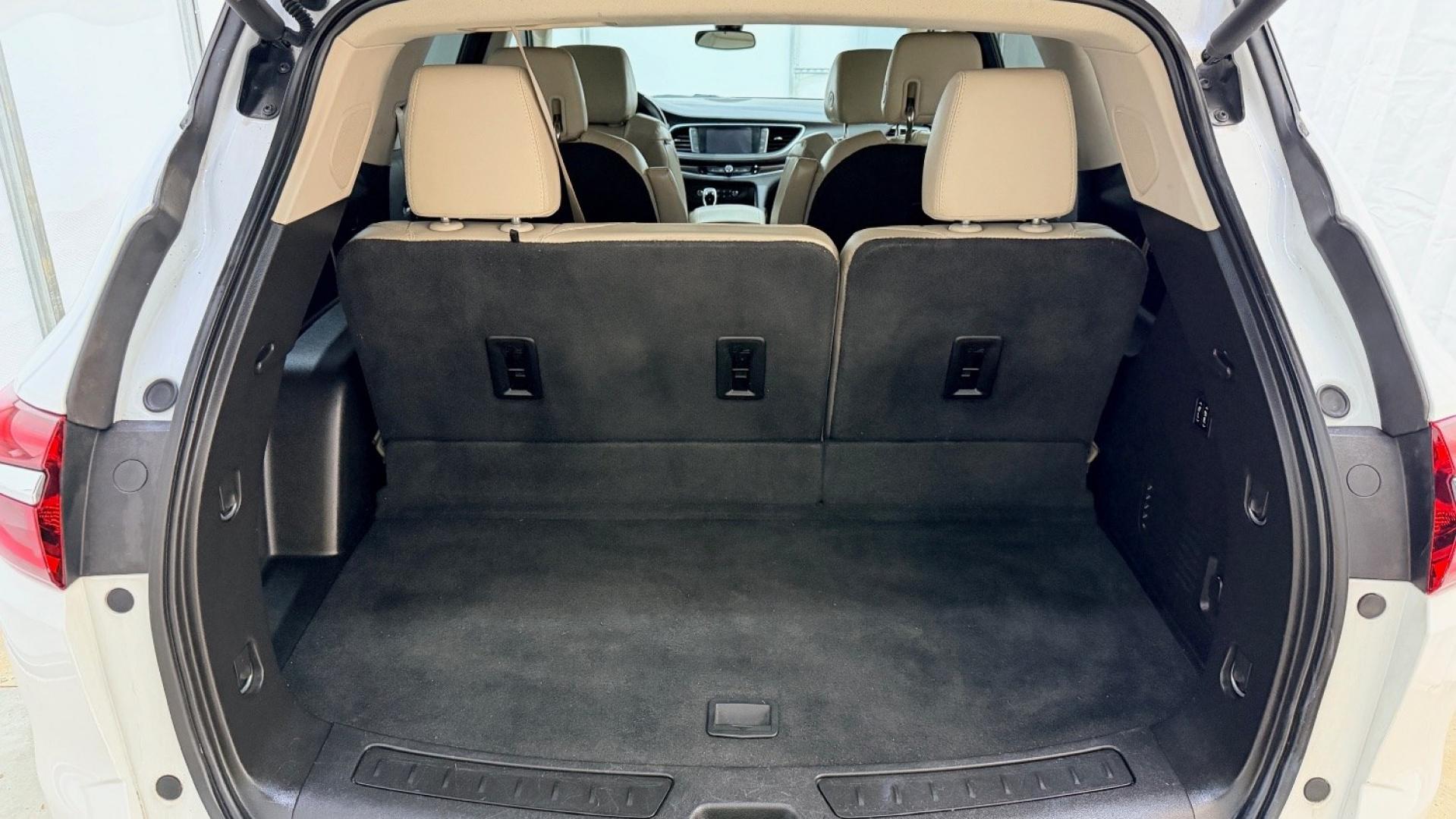 2018 White Buick Enclave Premium (5GAERCKW9JJ) with an 3.6L V-6 gasoline direct injection engine, located at 1806 Veterans Memorial Hwy SW, Austell, GA, 30168, (770) 944-9558, 33.817959, -84.606987 - Photo#15