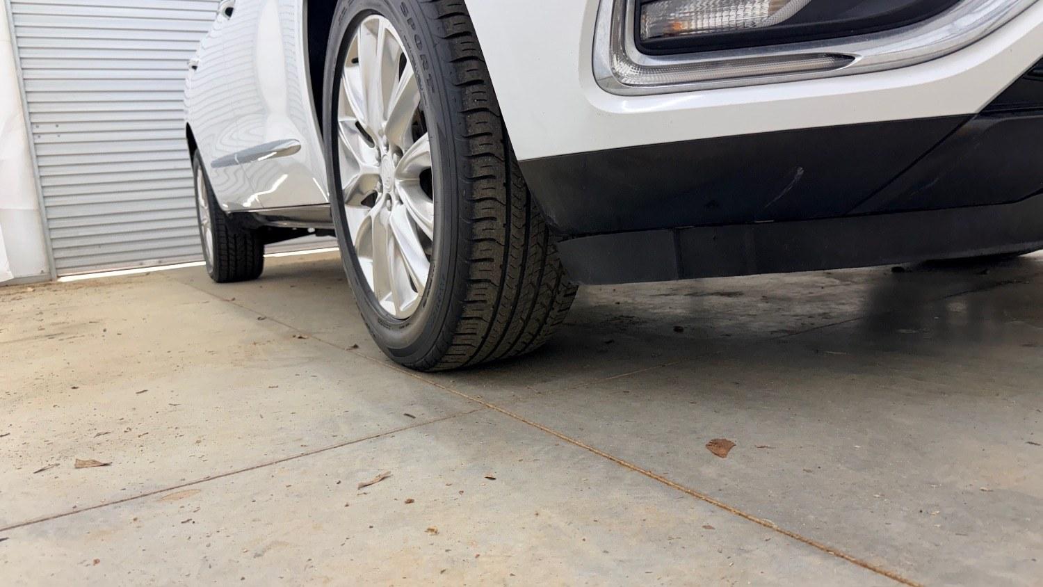 2018 White Buick Enclave Premium (5GAERCKW9JJ) with an 3.6L V-6 gasoline direct injection engine, located at 1806 Veterans Memorial Hwy SW, Austell, GA, 30168, (770) 944-9558, 33.817959, -84.606987 - Photo#20