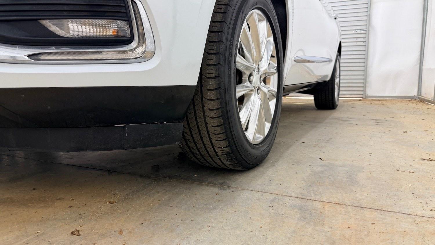 2018 White Buick Enclave Premium (5GAERCKW9JJ) with an 3.6L V-6 gasoline direct injection engine, located at 1806 Veterans Memorial Hwy SW, Austell, GA, 30168, (770) 944-9558, 33.817959, -84.606987 - Photo#21