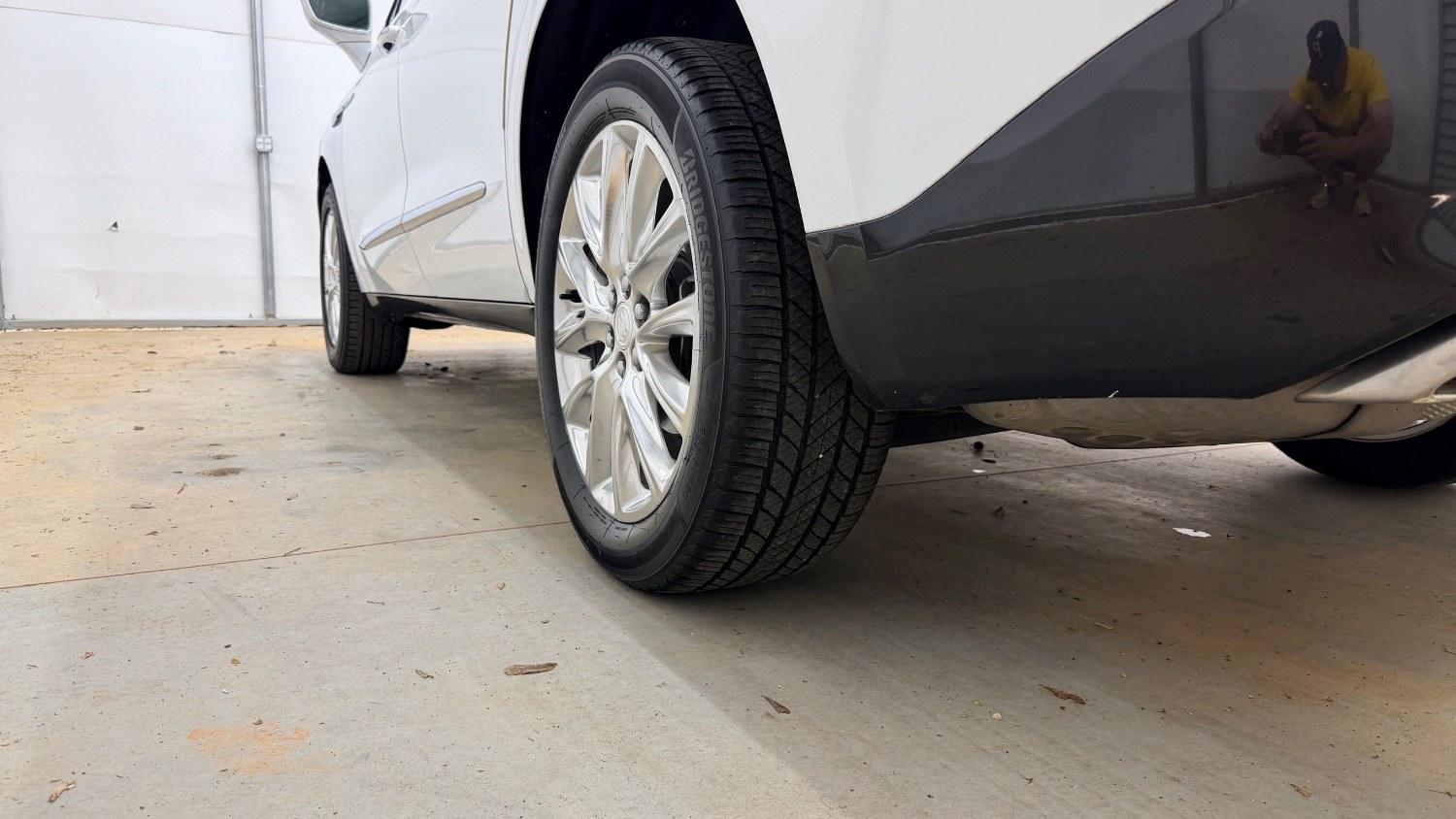2018 White Buick Enclave Premium (5GAERCKW9JJ) with an 3.6L V-6 gasoline direct injection engine, located at 1806 Veterans Memorial Hwy SW, Austell, GA, 30168, (770) 944-9558, 33.817959, -84.606987 - Photo#22