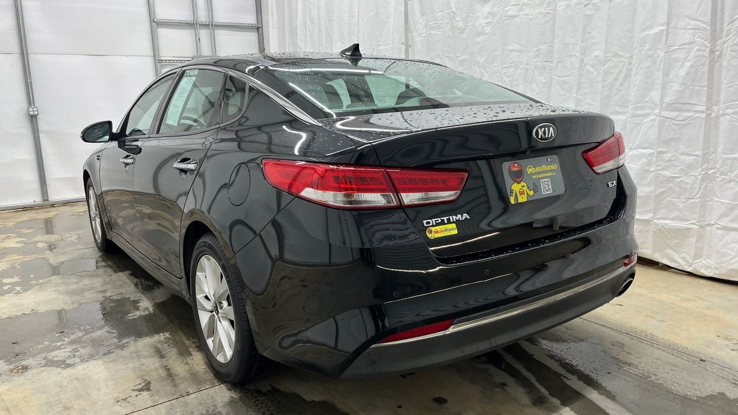2018 Black Kia Optima EX (5XXGU4L30JG) with an Theta II 2.4L I-4 gasoline direct injection engine, located at 1806 Veterans Memorial Hwy SW, Austell, GA, 30168, (770) 944-9558, 33.817959, -84.606987 - Photo#3