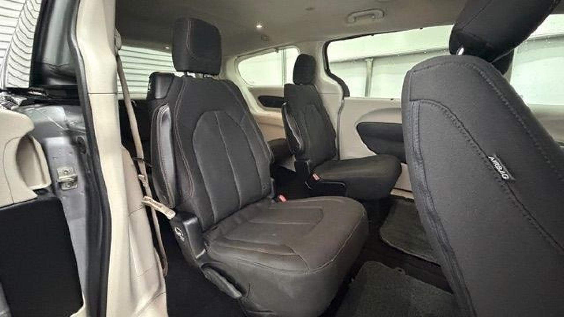 2018 Silver Chrysler Pacifica Touring Plus (2C4RC1FG8JR) with an 3.6L V-6 DOHC engine, located at 1806 Veterans Memorial Hwy SW, Austell, GA, 30168, (770) 944-9558, 33.817959, -84.606987 - Photo#17