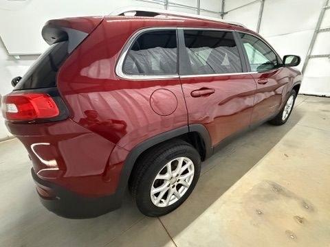 2014 Red Jeep Cherokee Latitude (1C4PJLCS5EW) , located at 1806 Veterans Memorial Hwy SW, Austell, GA, 30168, (770) 944-9558, 33.817959, -84.606987- Photo#6