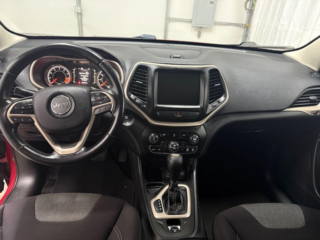 2014 Red Jeep Cherokee Latitude (1C4PJLCS5EW) , located at 1806 Veterans Memorial Hwy SW, Austell, GA, 30168, (770) 944-9558, 33.817959, -84.606987- Photo#11