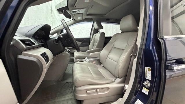 2016 Blue Honda Odyssey EX-L (5FNRL5H66GB) with an 3.5L V-6 i-VTEC variable valve control engine, located at 1806 Veterans Memorial Hwy SW, Austell, GA, 30168, (770) 944-9558, 33.817959, -84.606987 - Photo#12