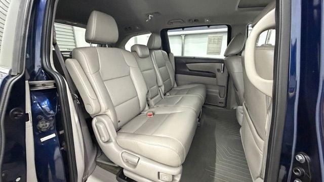 2016 Blue Honda Odyssey EX-L (5FNRL5H66GB) with an 3.5L V-6 i-VTEC variable valve control engine, located at 1806 Veterans Memorial Hwy SW, Austell, GA, 30168, (770) 944-9558, 33.817959, -84.606987 - Photo#17