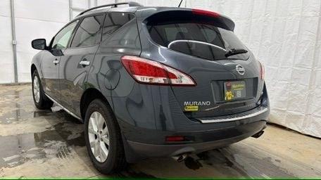 2011 Gray Nissan Murano SV (JN8AZ1MU1BW) with an 3.5L V-6 DOHC engine, located at 1806 Veterans Memorial Hwy SW, Austell, GA, 30168, (770) 944-9558, 33.817959, -84.606987 - Photo#3