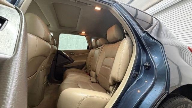 2011 Gray Nissan Murano SV (JN8AZ1MU1BW) with an 3.5L V-6 DOHC engine, located at 1806 Veterans Memorial Hwy SW, Austell, GA, 30168, (770) 944-9558, 33.817959, -84.606987 - Photo#14