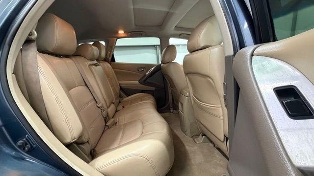 2011 Gray Nissan Murano SV (JN8AZ1MU1BW) with an 3.5L V-6 DOHC engine, located at 1806 Veterans Memorial Hwy SW, Austell, GA, 30168, (770) 944-9558, 33.817959, -84.606987 - Photo#17