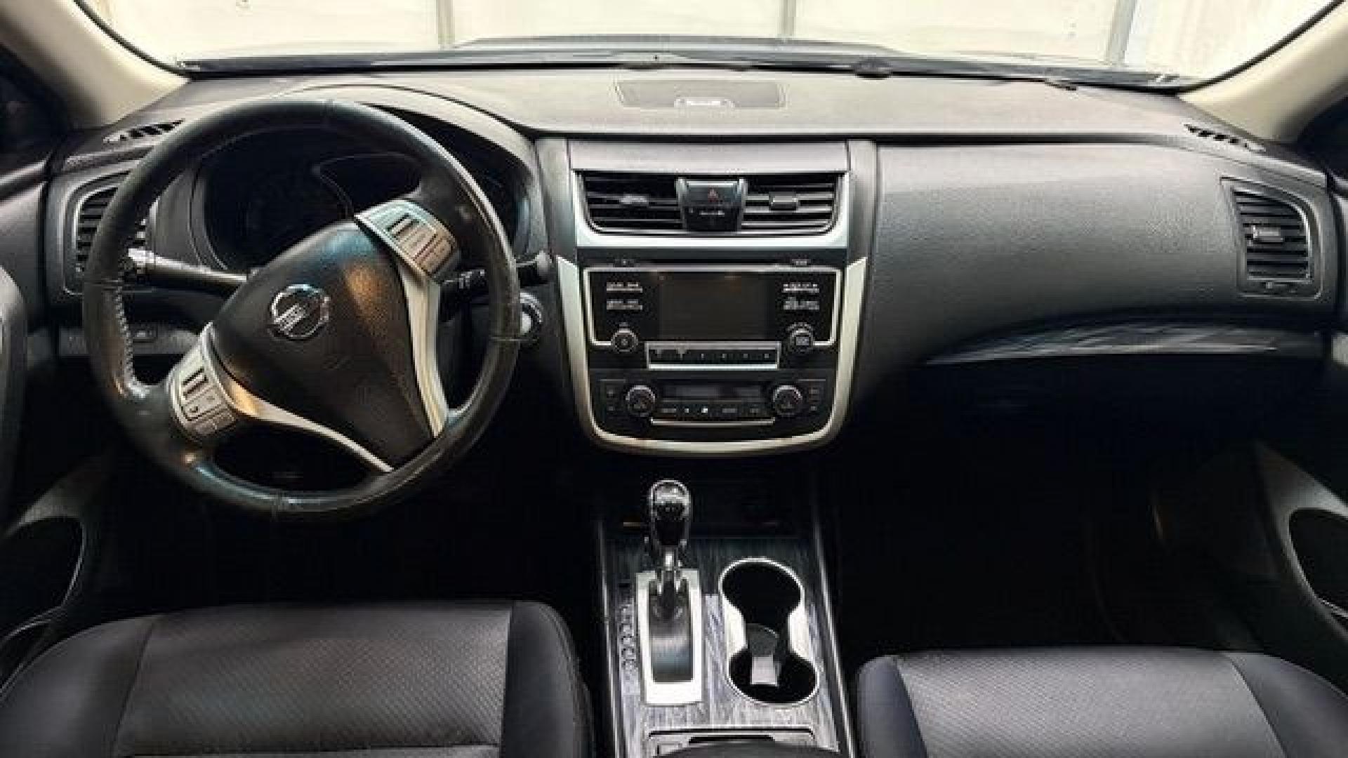 2017 BLACK Nissan Altima 2.5 SL (1N4AL3AP9HC) with an 2.5L I-4 DOHC engine, located at 1806 Veterans Memorial Hwy SW, Austell, GA, 30168, (770) 944-9558, 33.817959, -84.606987- Photo#15