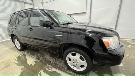 2005 Black Toyota Highlander V6 | Limited V6 (JTEDP21A150) with an 3.3L V-6 DOHC engine, located at 1806 Veterans Memorial Hwy SW, Austell, GA, 30168, (770) 944-9558, 33.817959, -84.606987 - Photo#7