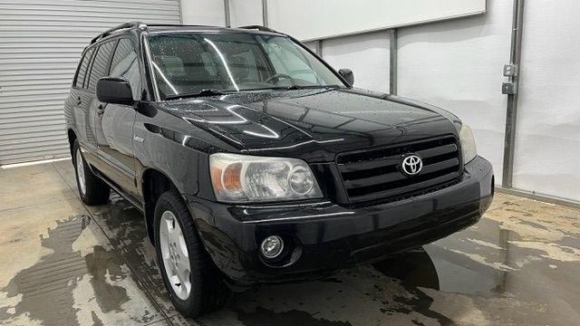 2005 Black Toyota Highlander V6 | Limited V6 (JTEDP21A150) with an 3.3L V-6 DOHC engine, located at 1806 Veterans Memorial Hwy SW, Austell, GA, 30168, (770) 944-9558, 33.817959, -84.606987 - Photo#8