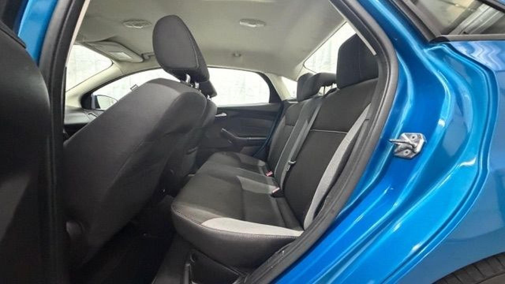 2014 Blue Ford Focus SE (1FADP3F2XEL) with an 2L I-4 gasoline direct injection engine, located at 1806 Veterans Memorial Hwy SW, Austell, GA, 30168, (770) 944-9558, 33.817959, -84.606987 - Why Choose Automania? At Automania, we make car buying easy and stress-free, with over 20 years serving Austell, GA and the surrounding communities. WE FINANCE GOOD AND NOT SO GOOD CREDIT, we work with all credit types, and every vehicle comes with a free vehicle history report so you know its backg- Photo#14