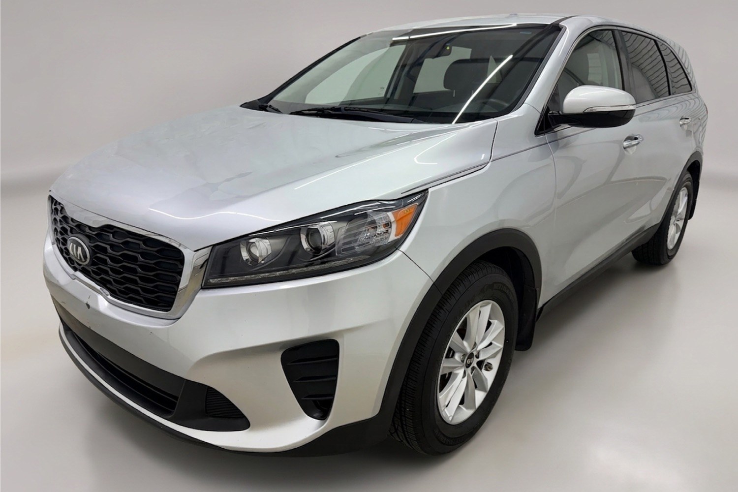 photo of 2020 Kia Sorento 2.4L L